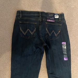 Brand new Wrangler Q Baby’s 7/8 x 34
